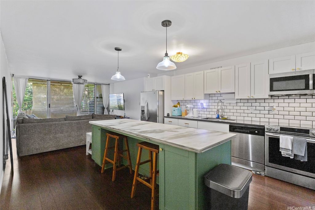 95-269 Waikalani Drive C202, Mililani, HI 96789