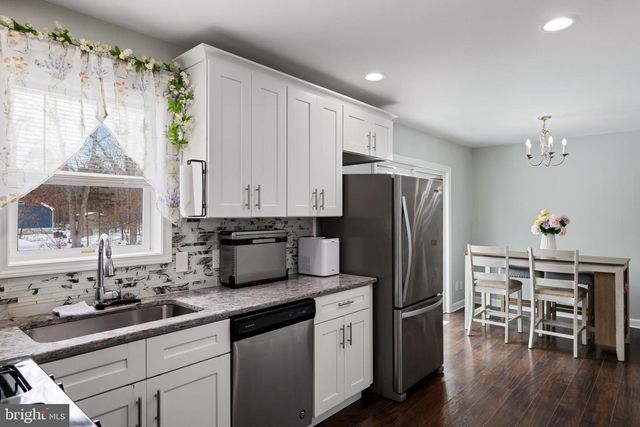 36 WALNUT RD, Millville, NJ 08332