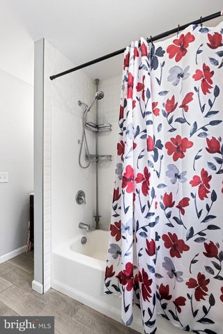 36 WALNUT RD, Millville, NJ 08332