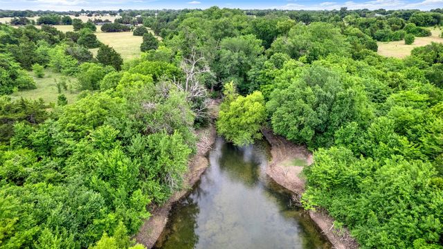 1415 S Joe Wilson Road, Cedar Hill, TX 75104
