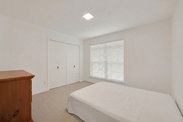 1415 S Joe Wilson Road, Cedar Hill, TX 75104