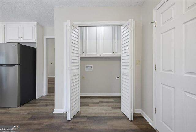 120 Softwood Circle, Roswell, GA 30076