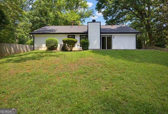 120 Softwood Circle, Roswell, GA 30076