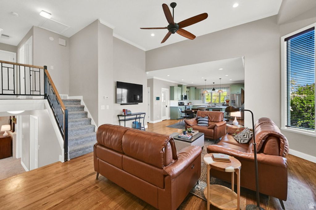 Image 4 of property listing at 2137 W 200 S, Marriott Slaterville, UT 84404