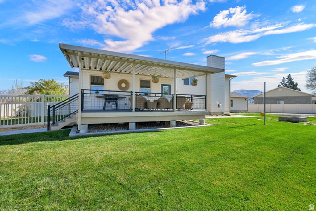 Image 33 of property listing at 2137 W 200 S, Marriott Slaterville, UT 84404