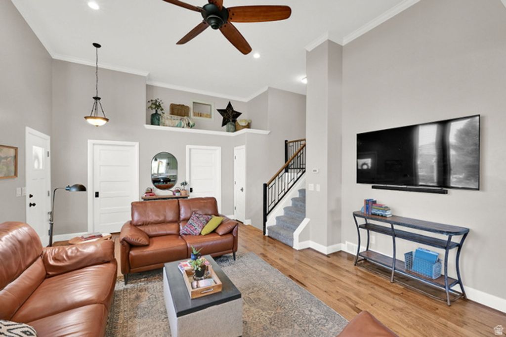 Image 7 of property listing at 2137 W 200 S, Marriott Slaterville, UT 84404