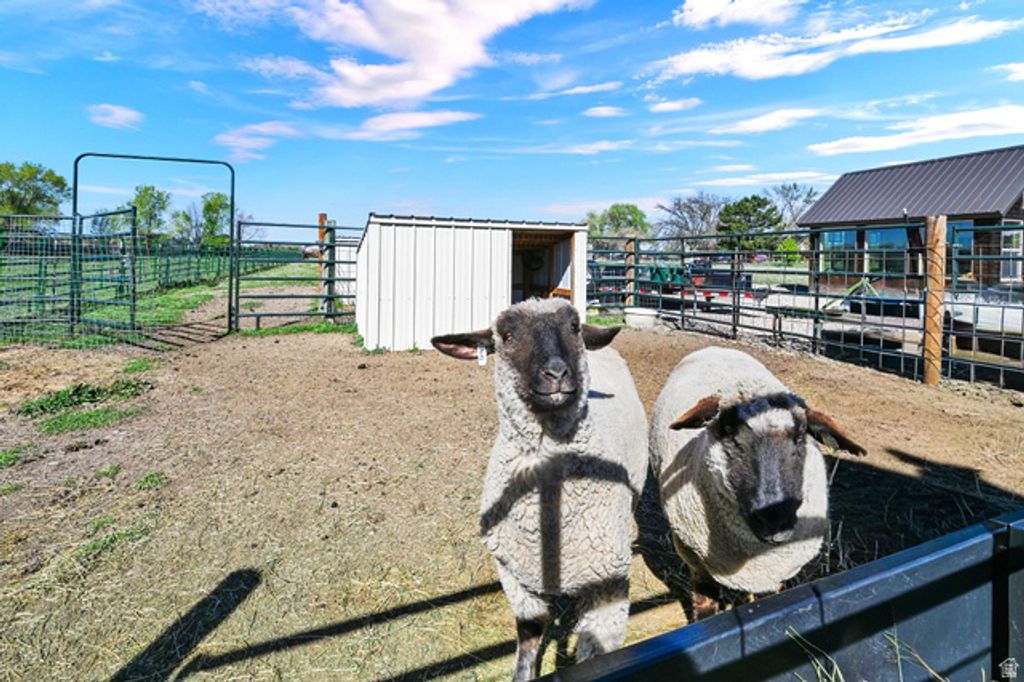 Image 63 of property listing at 2137 W 200 S, Marriott Slaterville, UT 84404