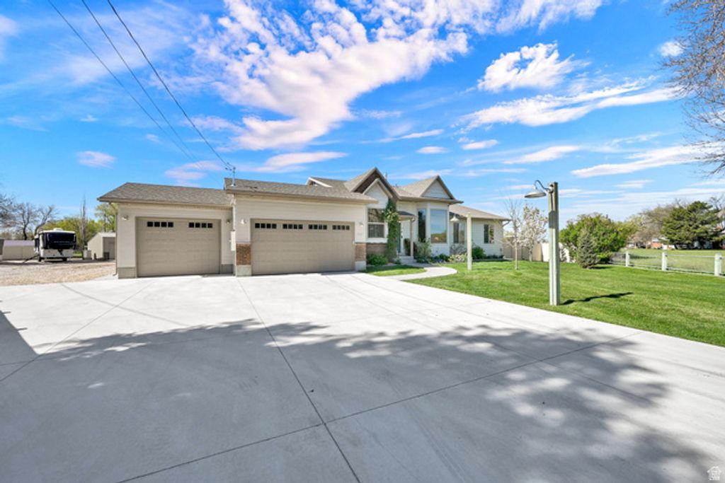 Image 75 of property listing at 2137 W 200 S, Marriott Slaterville, UT 84404