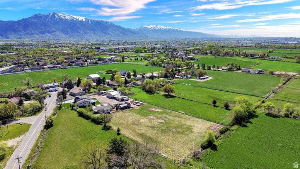 Image 80 of property listing at 2137 W 200 S, Marriott Slaterville, UT 84404