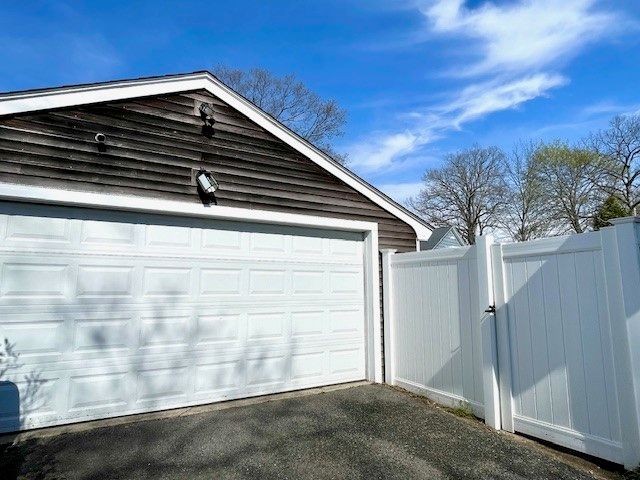 41 Felsmere Avenue, Pawtucket, RI 02861