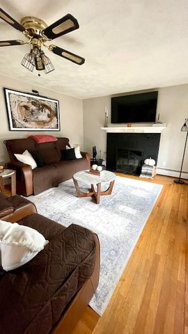 41 Felsmere Avenue, Pawtucket, RI 02861