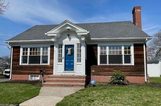 41 Felsmere Avenue, Pawtucket, RI 02861