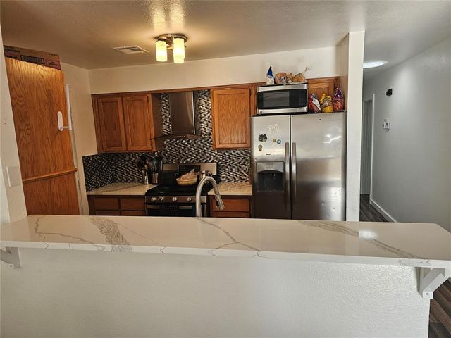 961 N Windermere Drive, Moore, OK 73160