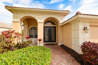 7046 Maidstone Drive, Port St Lucie, FL 34986
