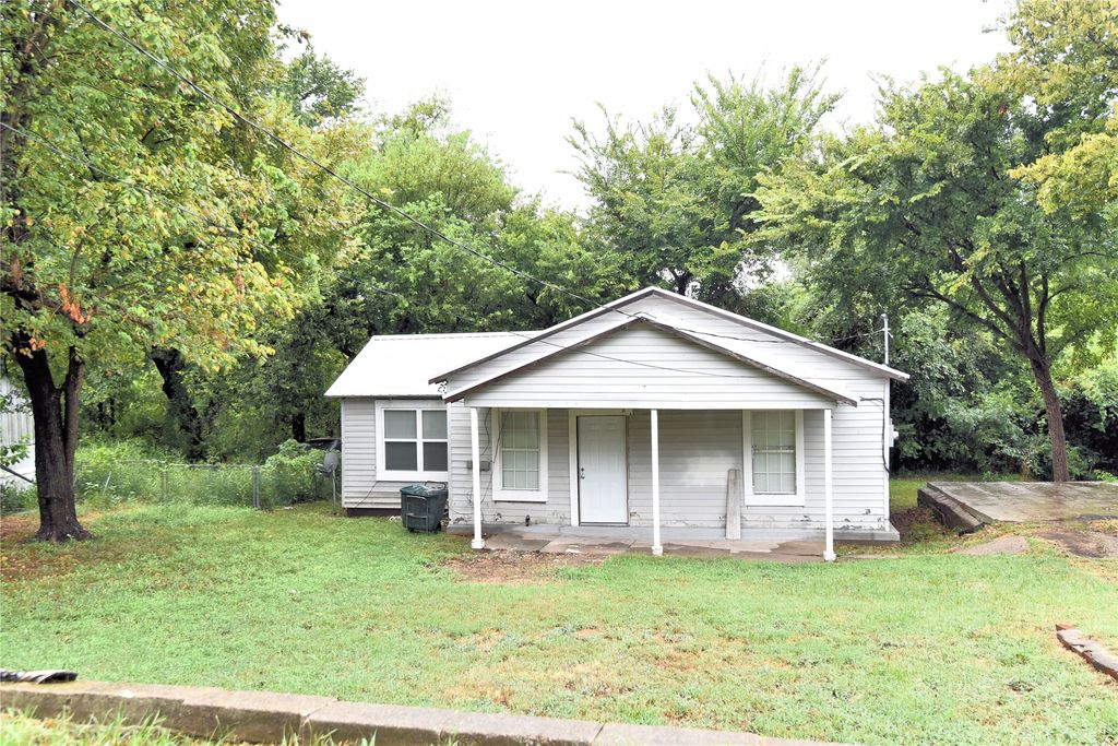 502 N Industrial Avenue E, Sand Springs, OK 74063