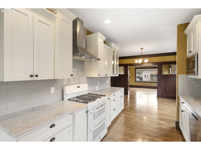 2937 Ne 59TH Ave, Portland, OR 97213