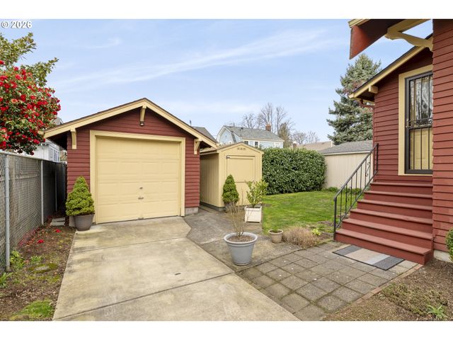 2937 Ne 59TH Ave, Portland, OR 97213