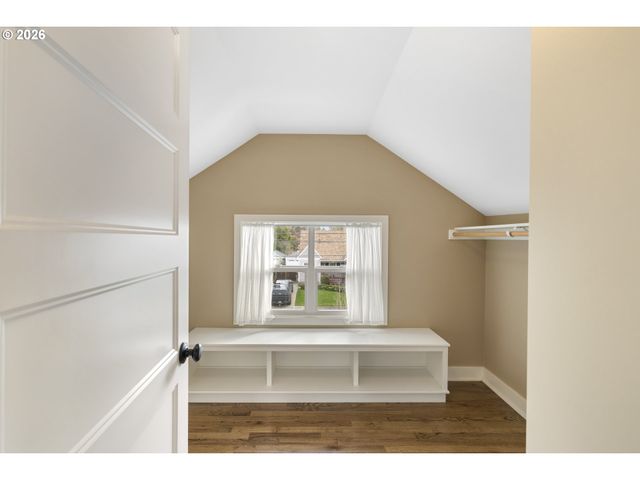 2937 Ne 59TH Ave, Portland, OR 97213