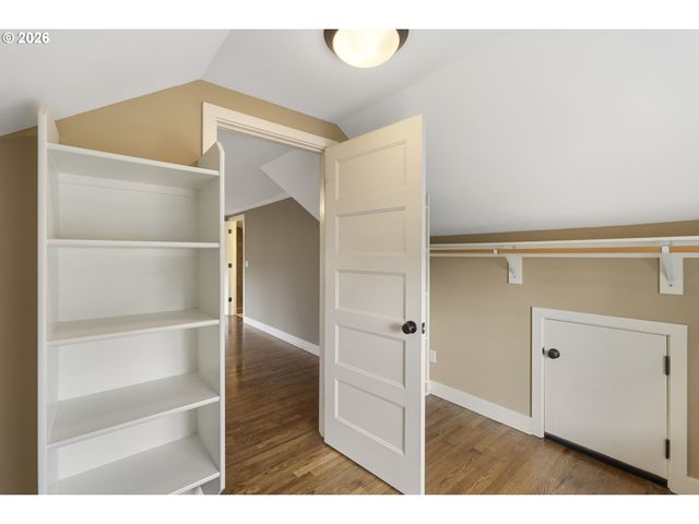 2937 Ne 59TH Ave, Portland, OR 97213