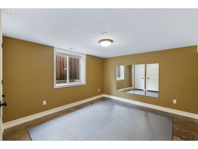 2937 Ne 59TH Ave, Portland, OR 97213