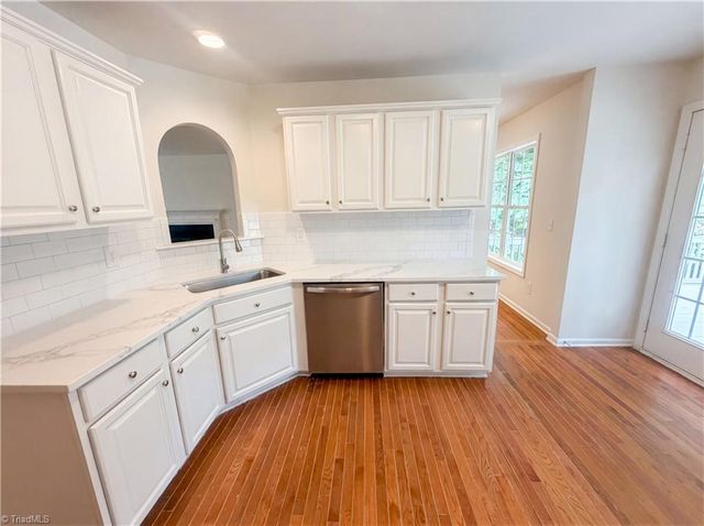 800 Dan Valley Road, Madison, NC 27025