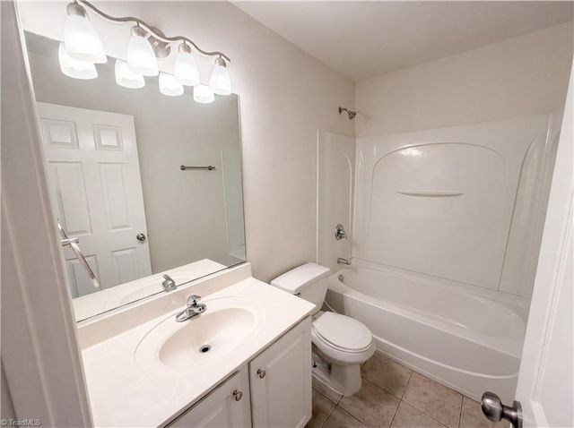 800 Dan Valley Road, Madison, NC 27025