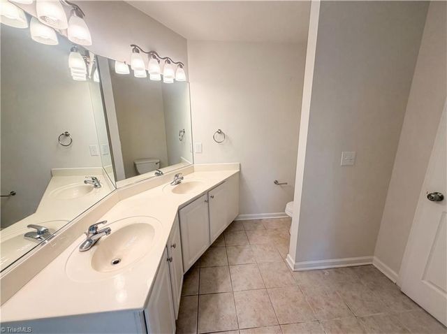 800 Dan Valley Road, Madison, NC 27025