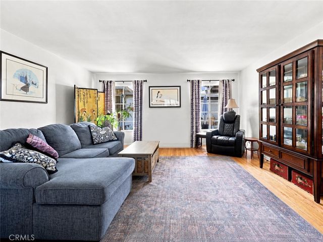 250 Palomares, Ventura, CA 93003