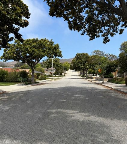 250 Palomares, Ventura, CA 93003