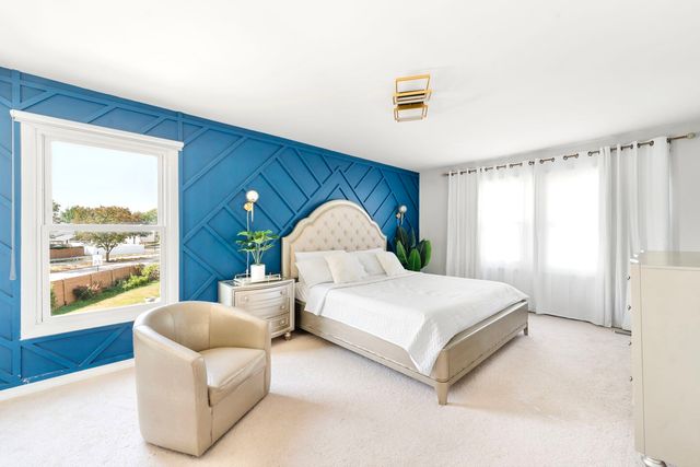 1211 Diane Lane, Elk Grove Village, IL 60007