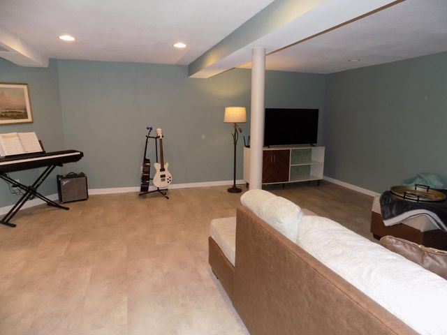 1431 Damon Court SE, Rochester, MN 55904