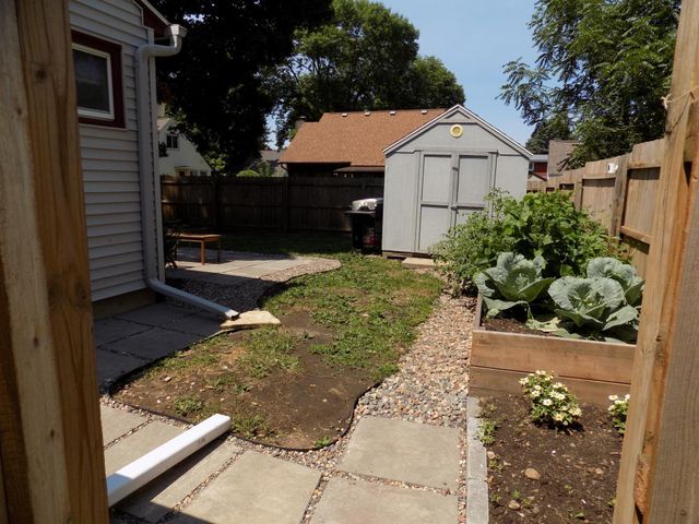 1431 Damon Court SE, Rochester, MN 55904