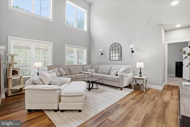 516 BALD EAGLE CT, Lancaster, PA 17601