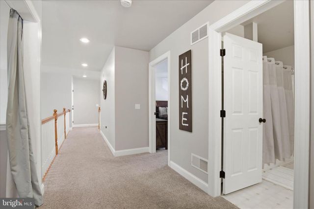 516 BALD EAGLE CT, Lancaster, PA 17601