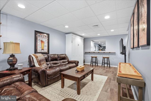 516 BALD EAGLE CT, Lancaster, PA 17601