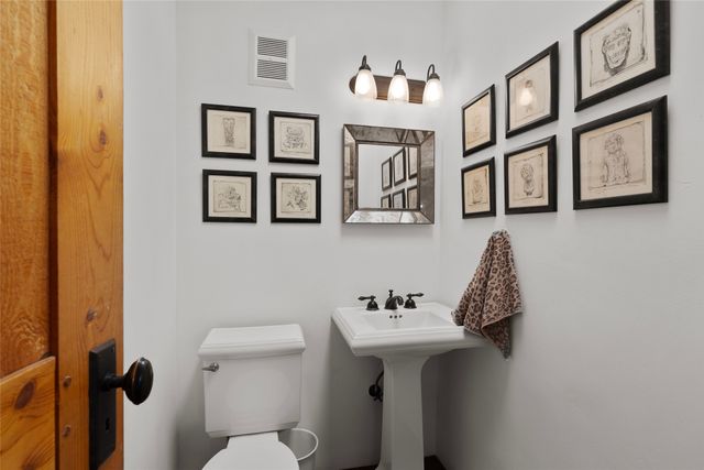 15 Cielo Cumbre Road, Santa Fe, NM 87505