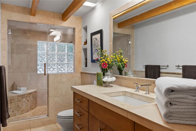 15 Cielo Cumbre Road, Santa Fe, NM 87505