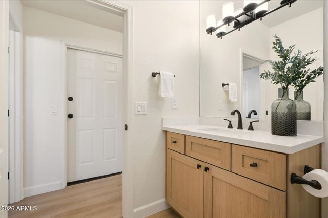 9070 E GARY Road 105, Scottsdale, AZ 85260