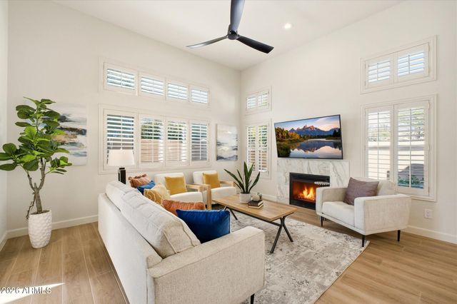 9070 E GARY Road 105, Scottsdale, AZ 85260