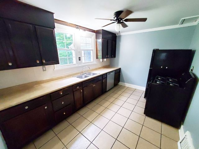 812 POWELL Avenue, Erie, PA 16505