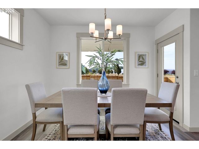 5161 Holly St, Springfield, OR 97478