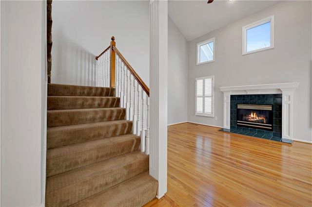 5852 Park Circle, Shawnee, KS 66216