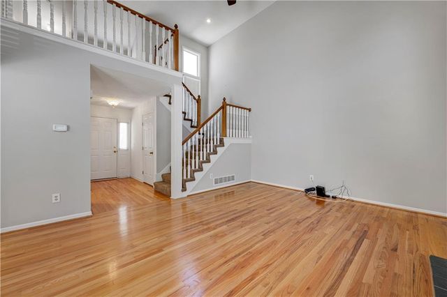 5852 Park Circle, Shawnee, KS 66216