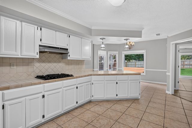 2668 MORNING WOODS DR, Memphis, TN 38016