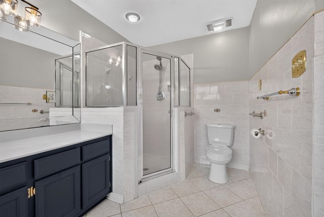 2668 MORNING WOODS DR, Memphis, TN 38016