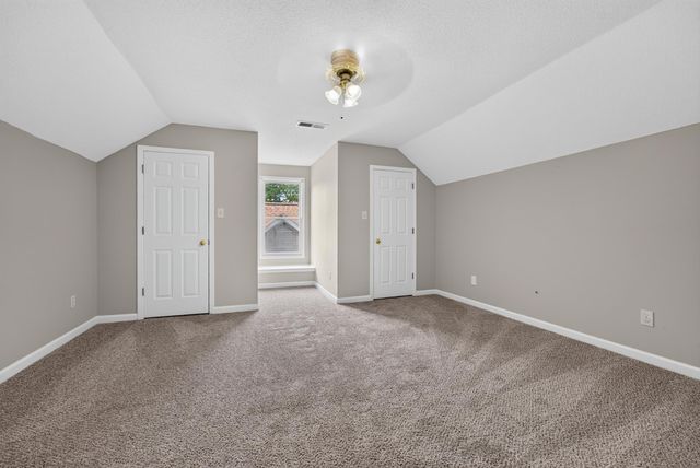 2668 MORNING WOODS DR, Memphis, TN 38016