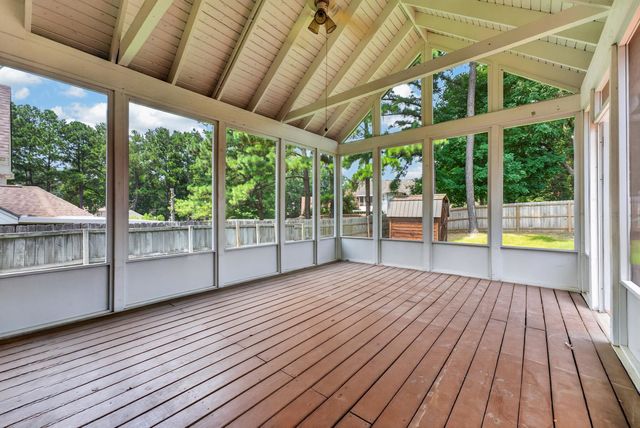 2668 MORNING WOODS DR, Memphis, TN 38016