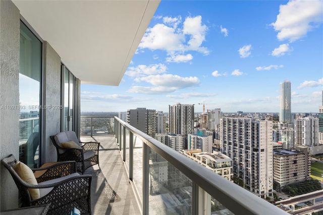 1111 SW 1st Ave 2925-N, Miami, FL 33130