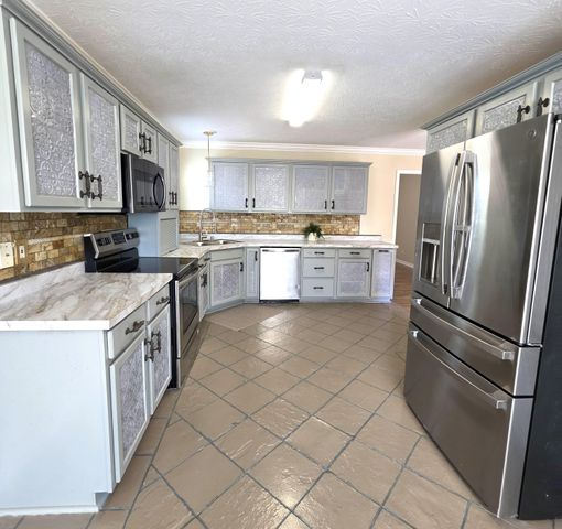 210 Secretariat Street, Georgetown, KY 40324