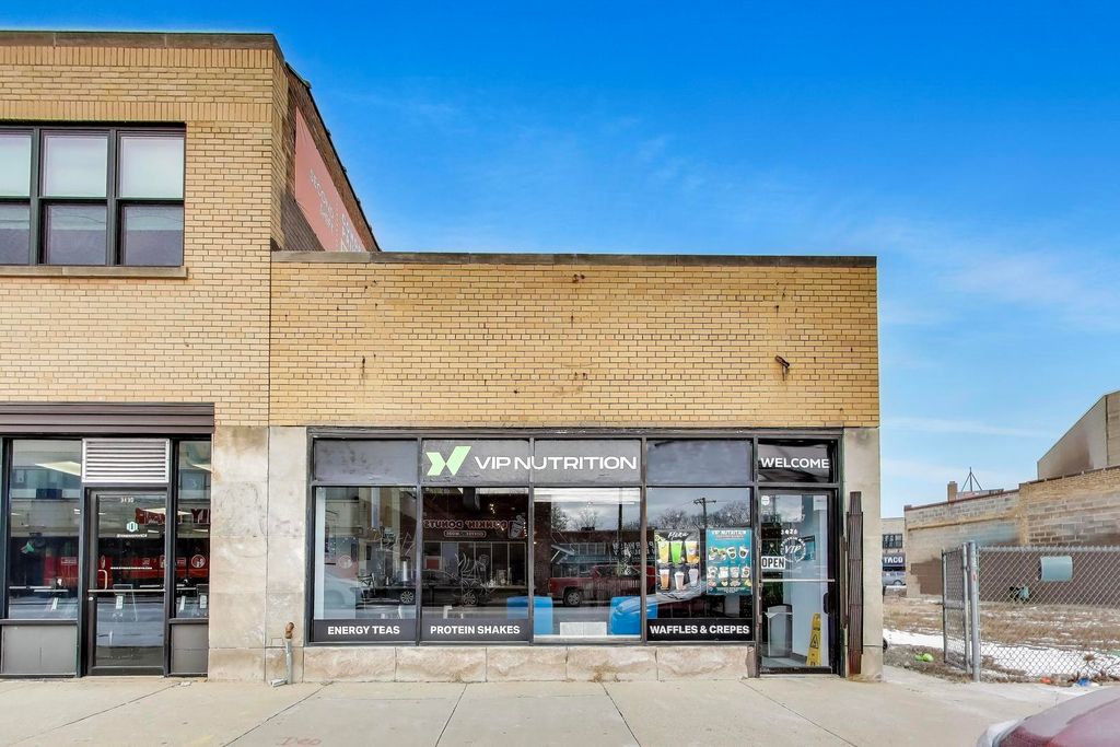 3426 W Diversey Avenue, Chicago, IL 60647